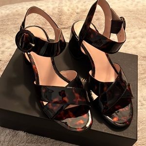 Penny sandal in tortoise